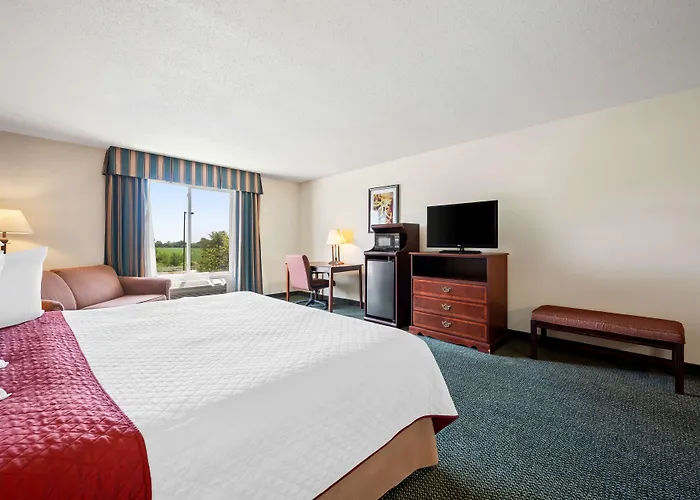 Western Hotel 3*